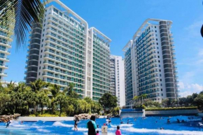 AZURE A3 WAVEPOOL balcony wifi near mall airport
